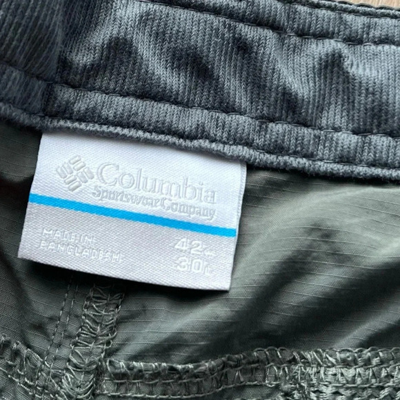 Columbia Pants Men 42x30 Green Convertible Zip Off Leg Omni Shade Sun Protection - Picture 5 of 6